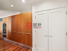 美国威斯康星州密尔沃基的公寓，825 N. Prospect Ave Unit 702，编号75459457